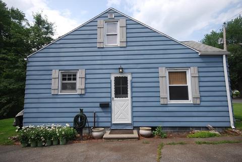 22 Mayflower Rd, Springfield, MA 01118 photo 17