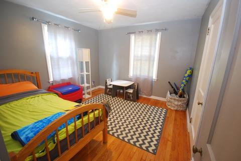 22 Mayflower Rd, Springfield, MA 01118 photo 10