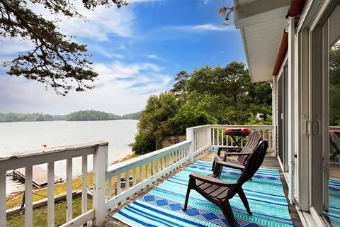 34 Shangri La Blvd, Wareham, MA 02538 photo 2