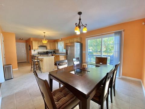 48 Martha St, Springfield, MA 01151 photo 6