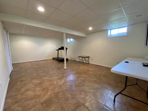 48 Martha St, Springfield, MA 01151 photo 18