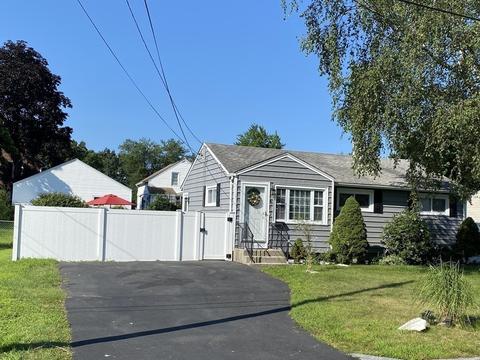 58 Steuben St, Springfield, MA 01151 photo 1