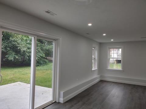 29 Greendale, Worcester, MA 01605 photo 5