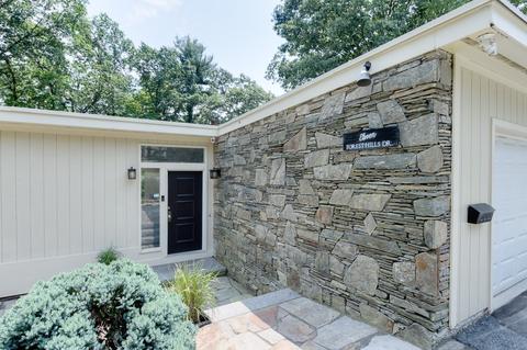 11 Forest Hill Dr, Worcester, MA 01609 photo 4