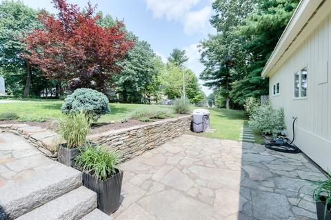 11 Forest Hill Dr, Worcester, MA 01609 photo 6