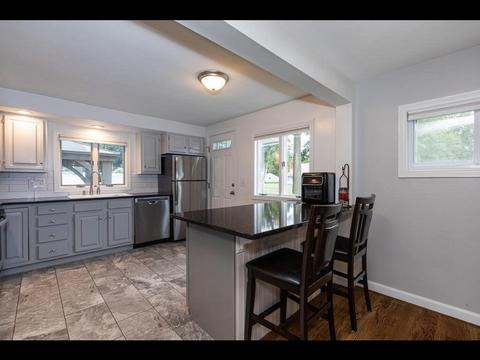 63 Audley Rd, Springfield, MA 01118 photo 7
