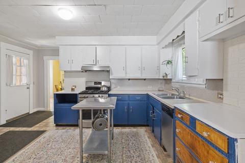 11 Cross, Pepperell, MA 01463 photo 6