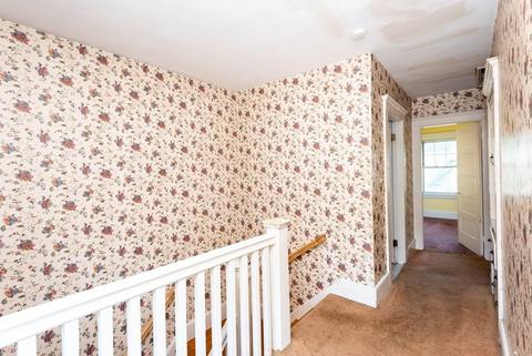 49 Wallis St, Beverly, MA 01915 photo 23