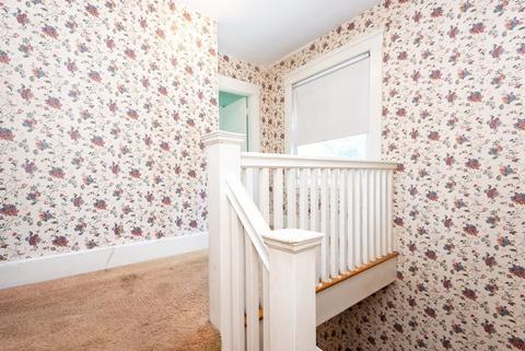 49 Wallis St, Beverly, MA 01915 photo 22