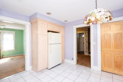 49 Wallis St, Beverly, MA 01915 photo 15