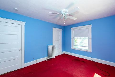 49 Wallis St, Beverly, MA 01915 photo 32