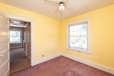 49 Wallis St, Beverly, MA 01915 photo 33