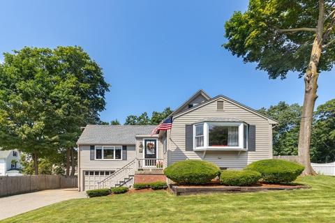 19 Manning St, Reading, MA 01867 photo 3