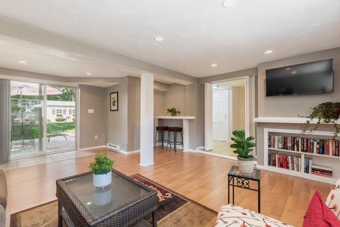 19 Manning St, Reading, MA 01867 photo 18