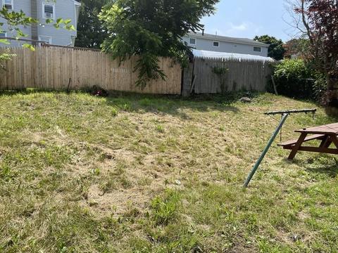 45 Stowe St, Fall River, MA 02720 photo 4