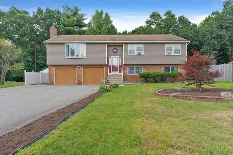 203 Starling Rd, Springfield, MA 01119 photo 2