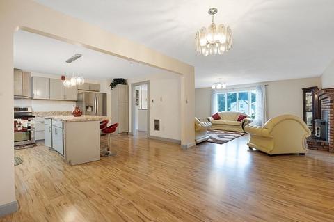 203 Starling Rd, Springfield, MA 01119 photo 10