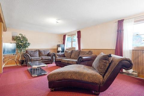 203 Starling Rd, Springfield, MA 01119 photo 23