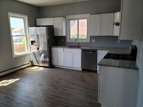 1061 Stafford Rd, Fall River, MA 02721 photo 7