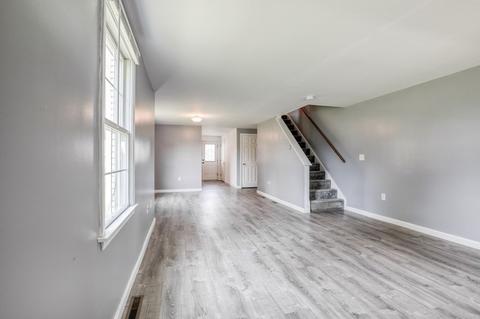 532 Chicopee St, Chicopee, MA 01013 photo 25