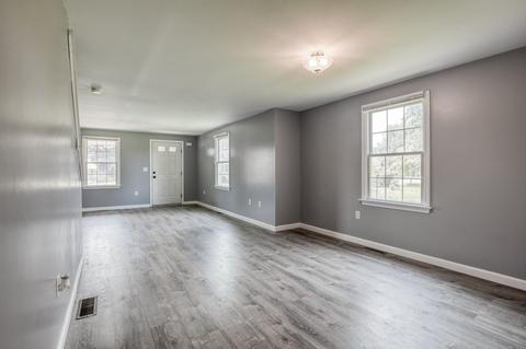532 Chicopee St, Chicopee, MA 01013 photo 29