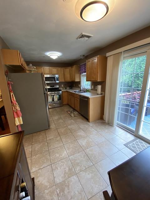 5239 N Main St #22, Fall River, MA 02720 photo 11