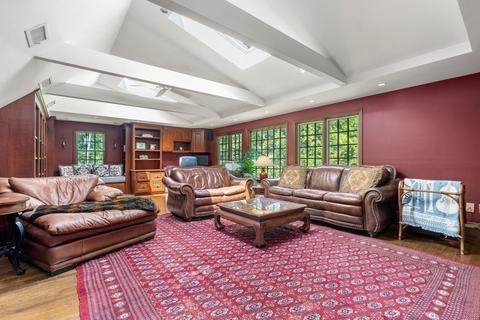 2 Circle Dr, Dover, MA 02030 photo 7