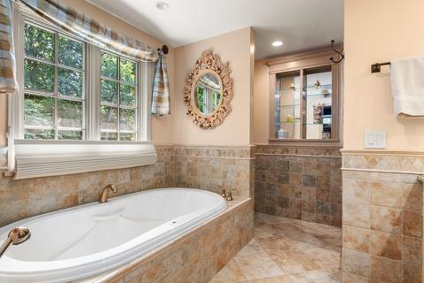 2 Circle Dr, Dover, MA 02030 photo 18