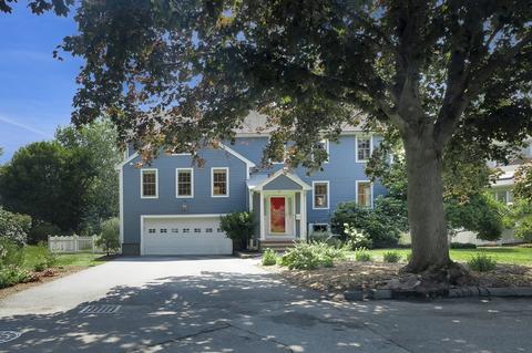 5 Orchard St, Marblehead, MA 01945 photo 2