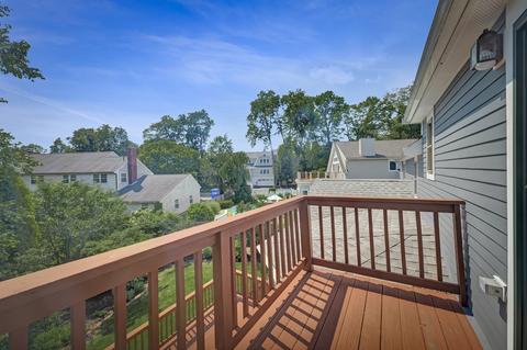 5 Orchard St, Marblehead, MA 01945 photo 9