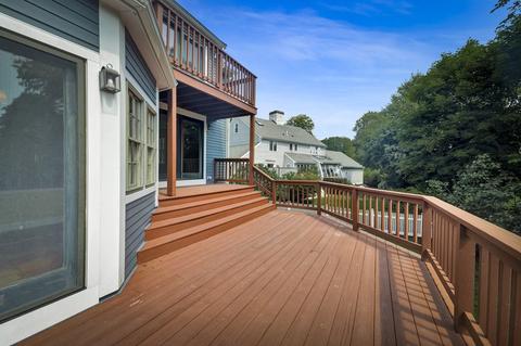 5 Orchard St, Marblehead, MA 01945 photo 7