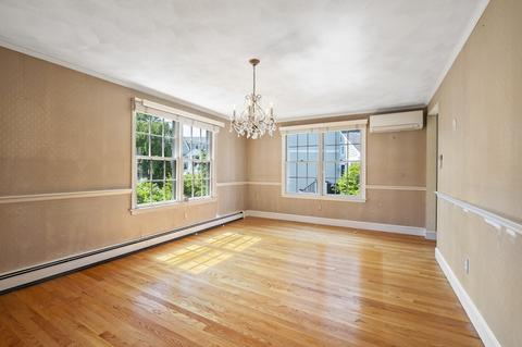 5 Orchard St, Marblehead, MA 01945 photo 12
