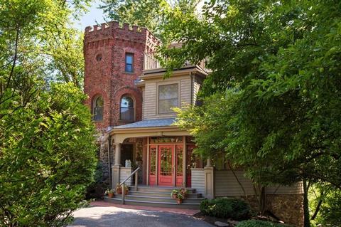166 Lancaster Ter, Brookline, MA 02446 photo 1