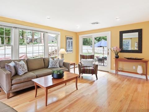 38 Mann Ave, Needham, MA 02492 photo 2
