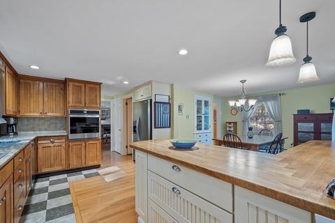 23 Oneida Rd, Acton, MA 01720 photo 5