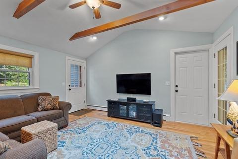 23 Oneida Rd, Acton, MA 01720 photo 3