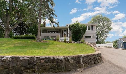 33 Haley Rd, Marblehead, MA 01945 photo 1