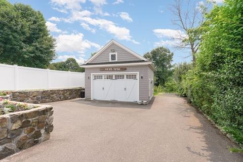 33 Haley Rd, Marblehead, MA 01945 photo 2