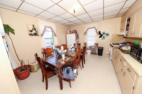 367 Whipple St, Fall River, MA 02724 photo 16