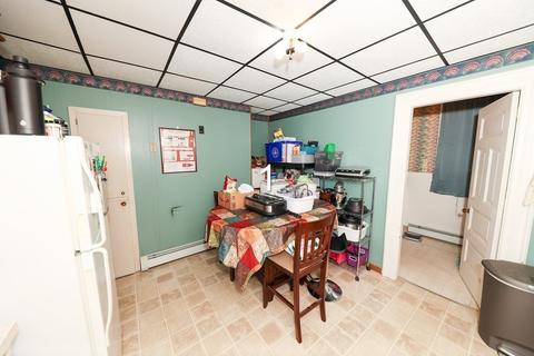 367 Whipple St, Fall River, MA 02724 photo 6