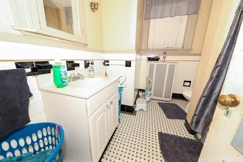 367 Whipple St, Fall River, MA 02724 photo 23