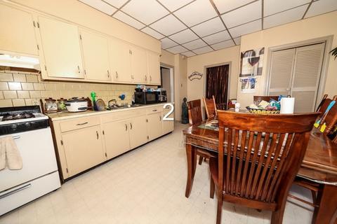 367 Whipple St, Fall River, MA 02724 photo 15