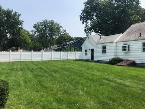 66 Rosemary Dr, Springfield, MA 01119 photo 3