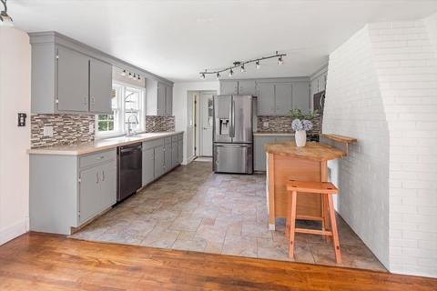 326 Plain St, Marshfield, MA 02050 photo 6