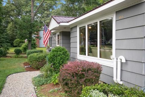 326 Plain St, Marshfield, MA 02050 photo 3