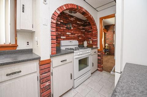 50 Myrtle St, Everett, MA 02149 photo 10