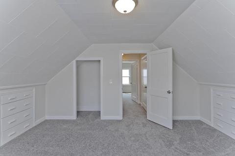 100 Saint James Cir, Springfield, MA 01104 photo 21