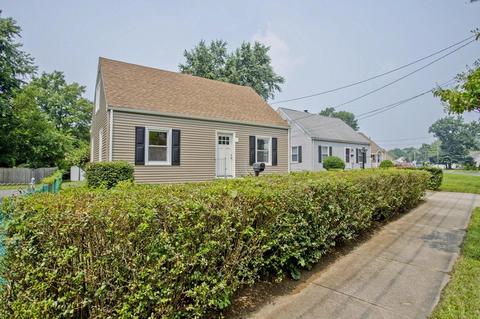 100 Saint James Cir, Springfield, MA 01104 photo 36