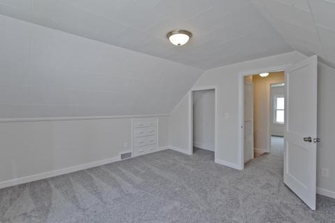 100 Saint James Cir, Springfield, MA 01104 photo 24