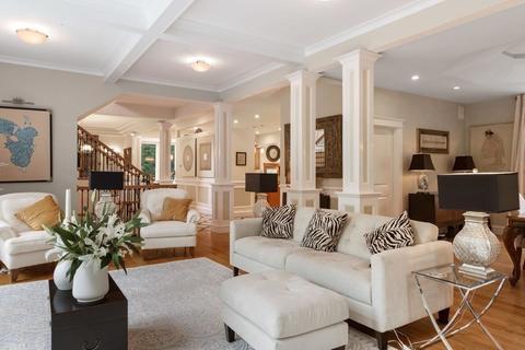 112 Edgewater Dr, Needham, MA 02492 photo 5